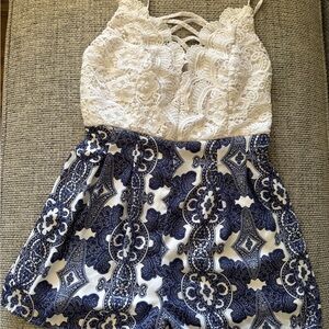 Women’s White Lace Top Navy Patterned romper